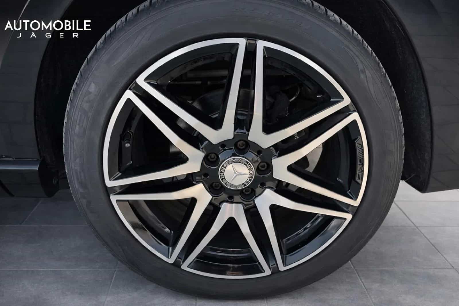 Mercedes-Benz V-Class 250 10/2017-photo-8