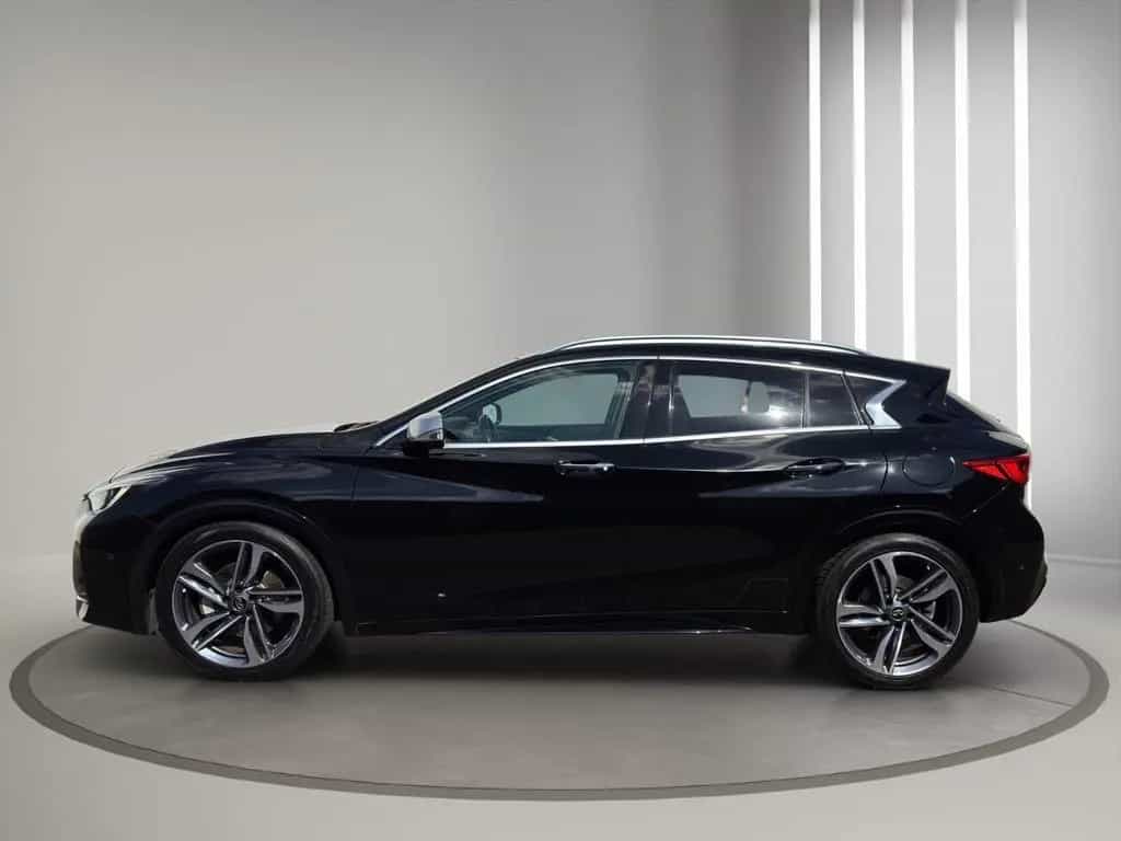 Infiniti Q30 2.0t AWD Sport*DCT*360°*PANORAMA*1 HAND* 05/2017-photo-1