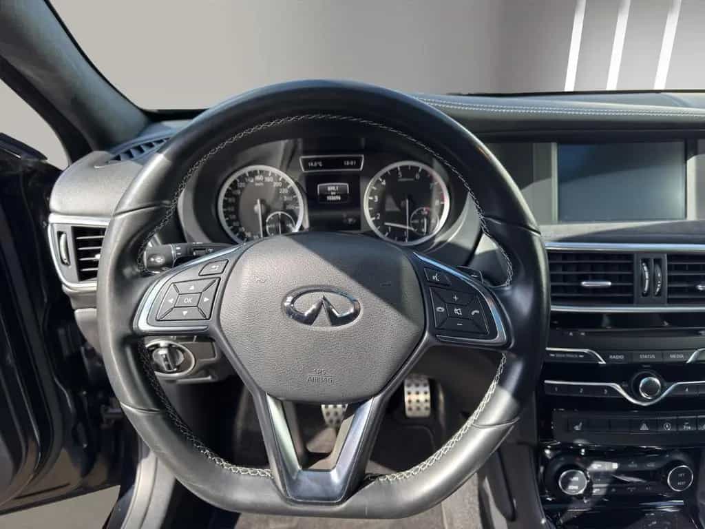 Infiniti Q30 2.0t AWD Sport*DCT*360°*PANORAMA*1 HAND* 05/2017-photo-27