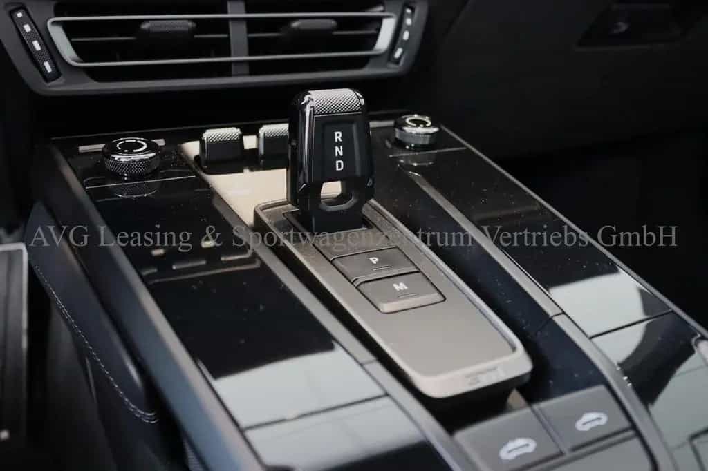 Porsche 992 911 Targa 4 GTS 1.HD/DT/LIFT/GT-SILVER/BOSE 05/2024-photo-21