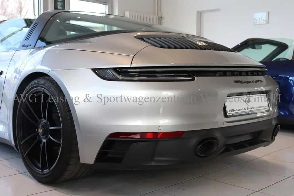 Porsche 992 911 Targa 4 GTS 1.HD/DT/LIFT/GT-SILVER/BOSE 05/2024-photo-40