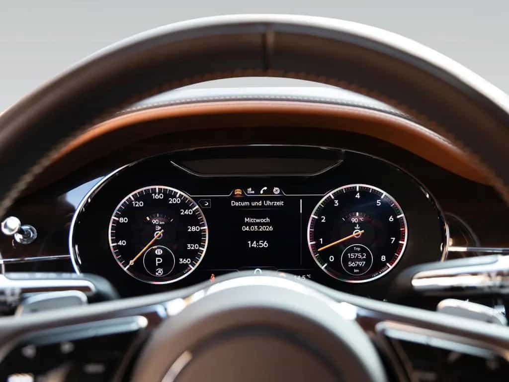 Bentley Continental GT W12 Cumbrian Green Mulliner 09/2019-photo-13