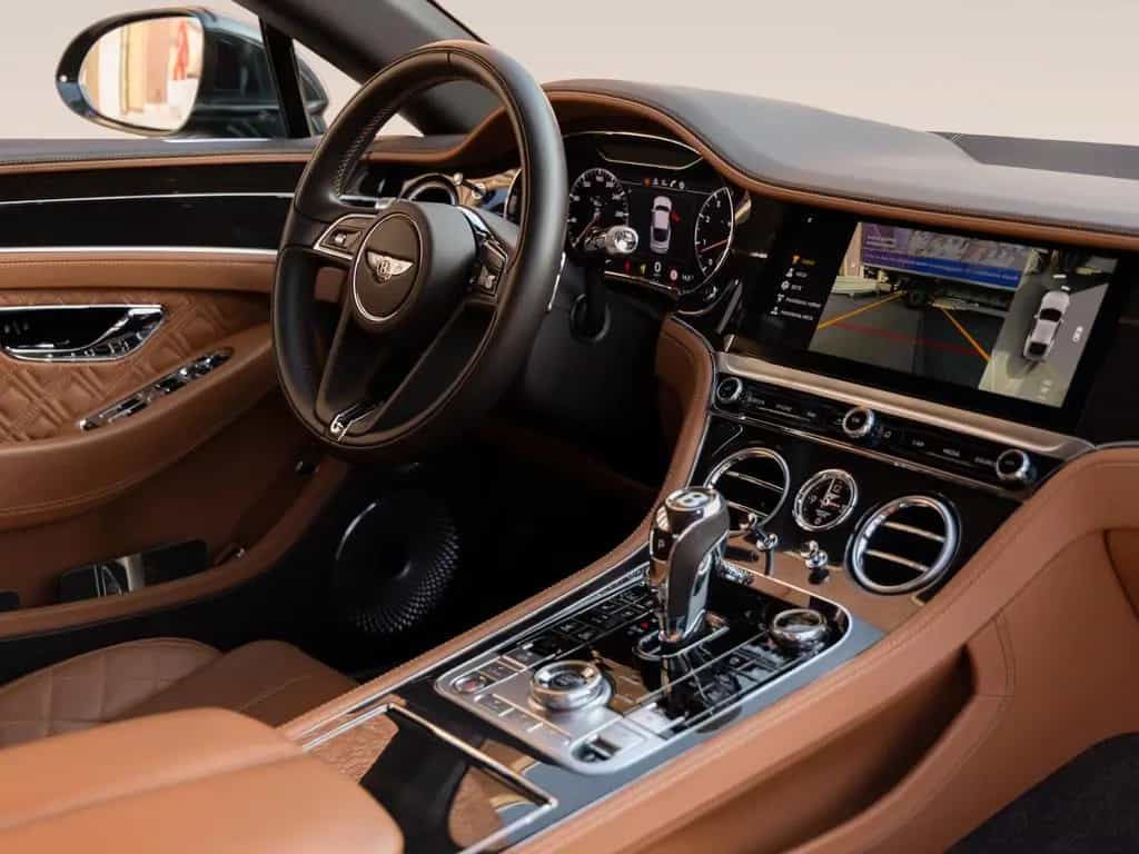 Bentley Continental GT W12 Cumbrian Green Mulliner 09/2019-photo-7