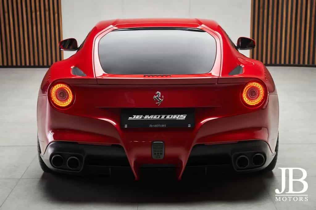 Ferrari F12 Carbon Lift LED Racing Seats Kamera Scuderia 08/2013-photo-14