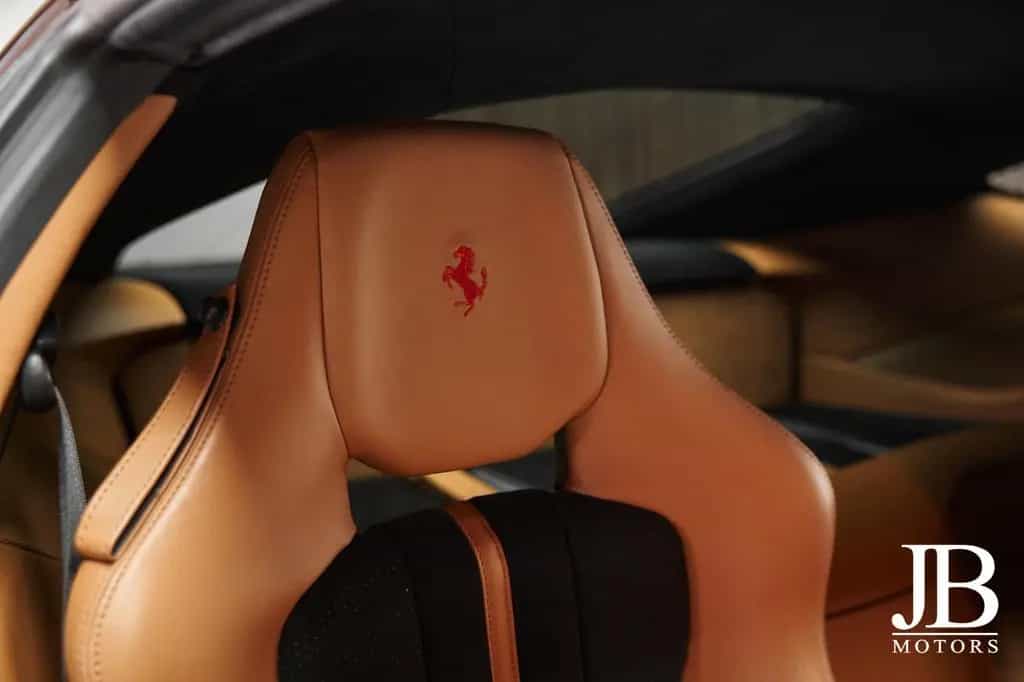 Ferrari F12 Carbon Lift LED Racing Seats Kamera Scuderia 08/2013-photo-27