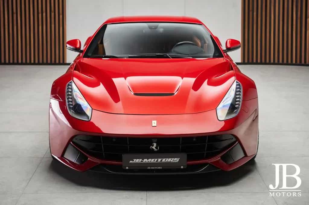 Ferrari F12 Carbon Lift LED Racing Seats Kamera Scuderia 08/2013-photo-3