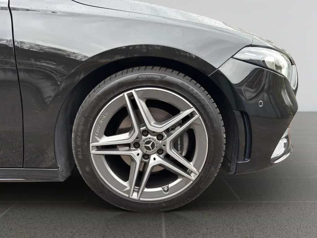 Mercedes-Benz A-Class d Limousine AMG-Line Widescreen~Kam~MBUX 08/2019-photo-10