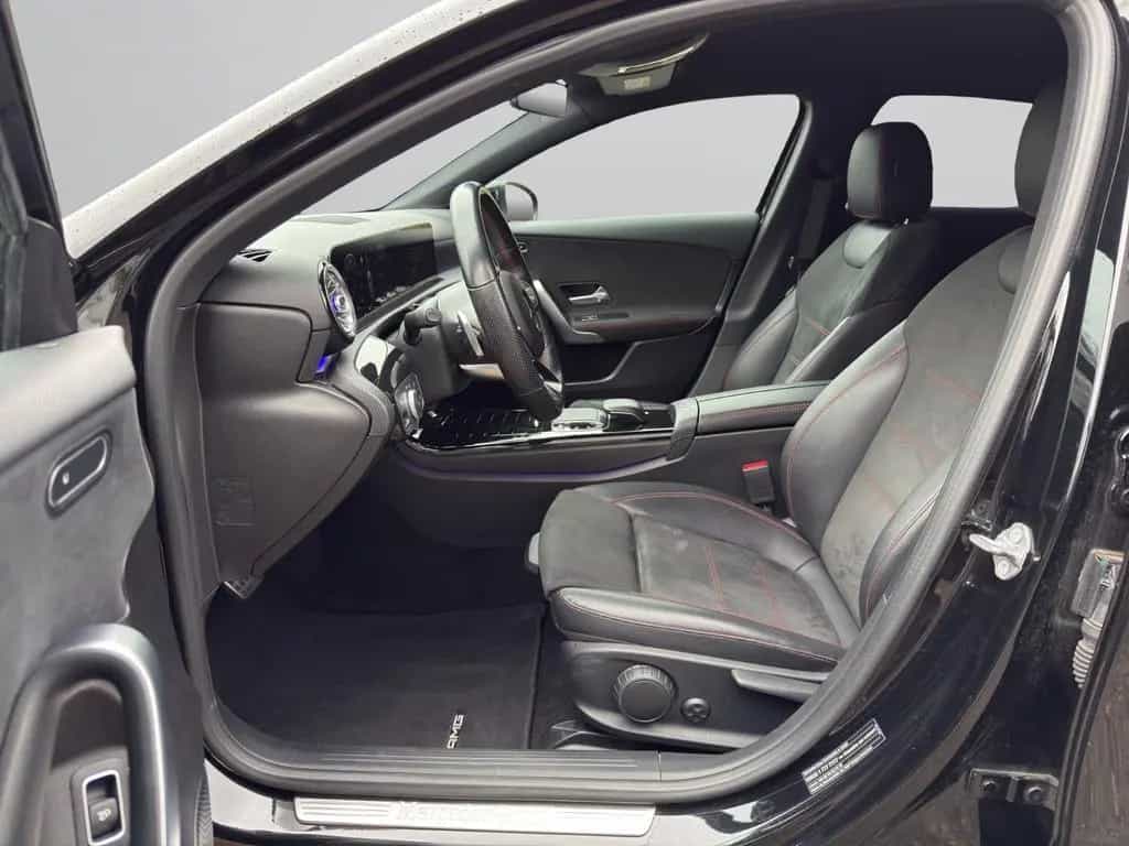 Mercedes-Benz A-Class d Limousine AMG-Line Widescreen~Kam~MBUX 08/2019-photo-11