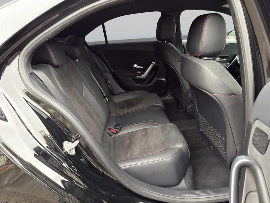Mercedes-Benz A-Class d Limousine AMG-Line Widescreen~Kam~MBUX 08/2019-photo-14