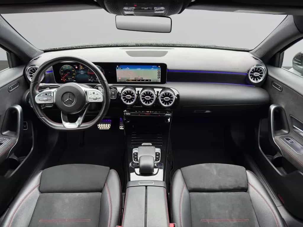 Mercedes-Benz A-Class d Limousine AMG-Line Widescreen~Kam~MBUX 08/2019-photo-16