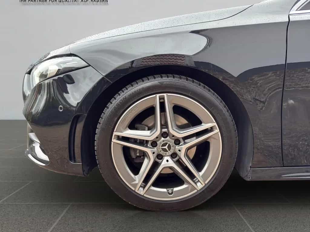 Mercedes-Benz A-Class d Limousine AMG-Line Widescreen~Kam~MBUX 08/2019-photo-9