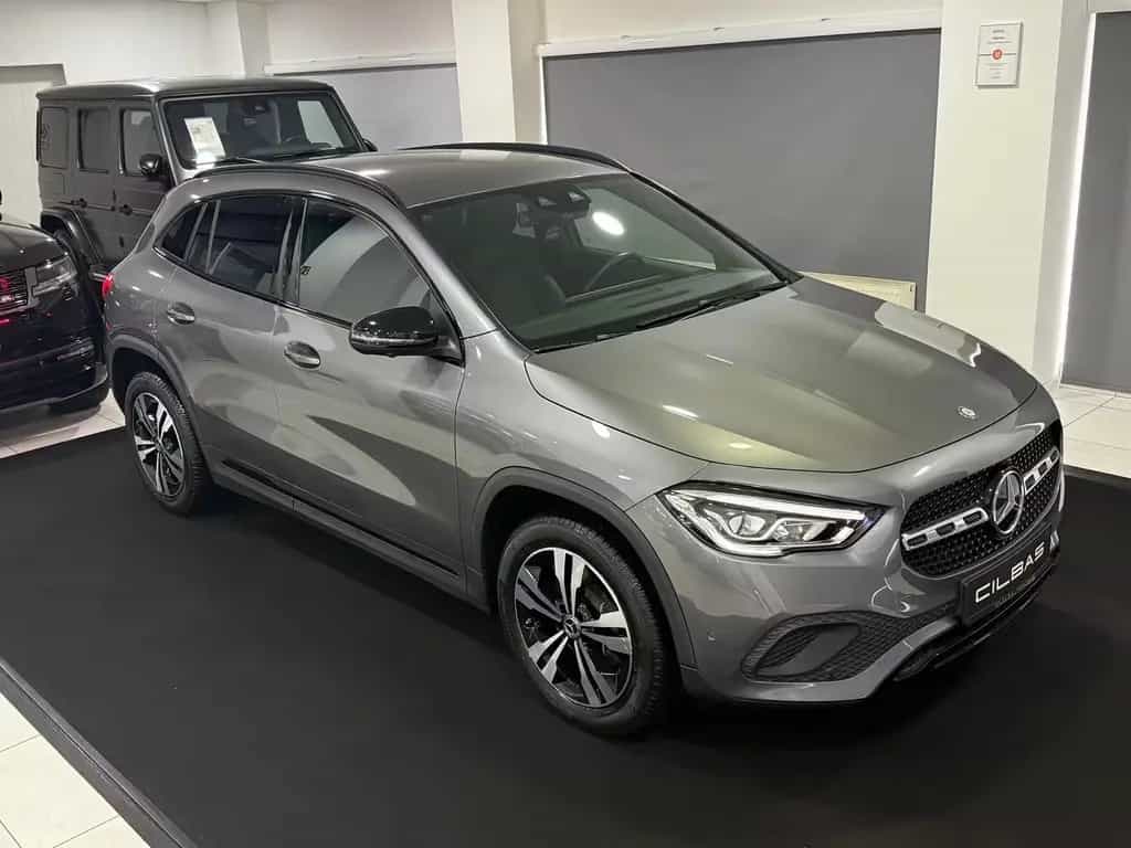 Mercedes-Benz GLA-Class 200 URBAN 7G*WIDESCREEN*NIGHT*360 KAMERA*LED 06/2020-photo-6