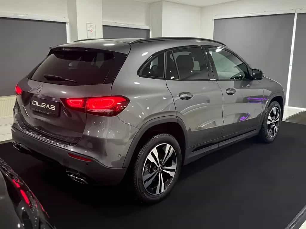 Mercedes-Benz GLA-Class 200 URBAN 7G*WIDESCREEN*NIGHT*360 KAMERA*LED 06/2020-photo-9