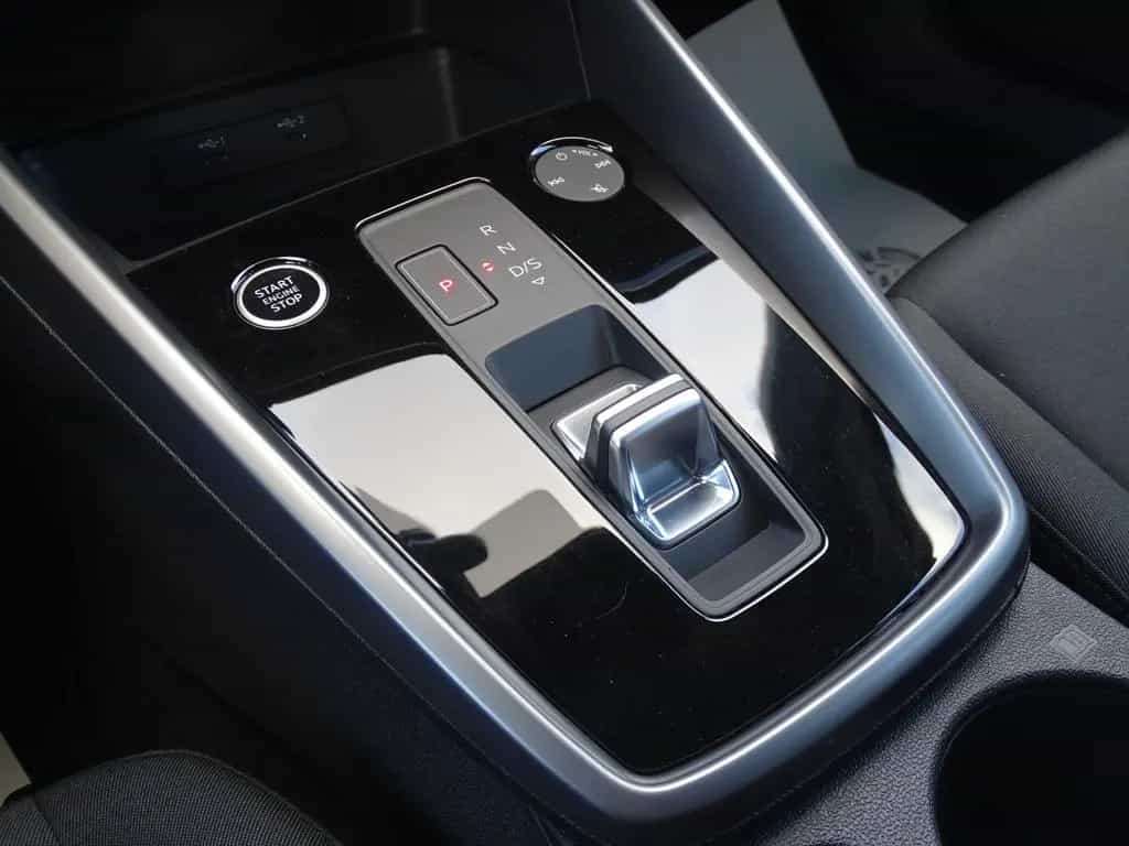 Audi A3 35 TFSI*S-TRONIC*LED*RFK*CARPLAY*TEMPO*SHZG* 12/2023-photo-22