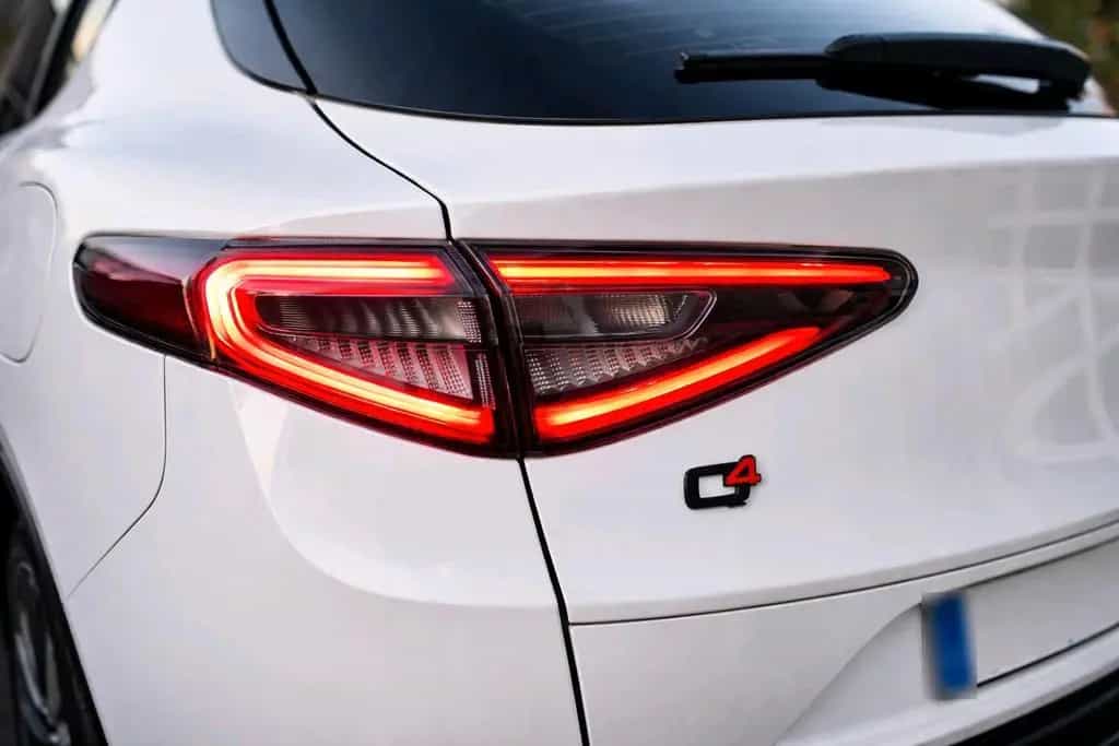 Alfa Romeo Stelvio 2.2 Diesel Automatik ... 10/2023-photo-5