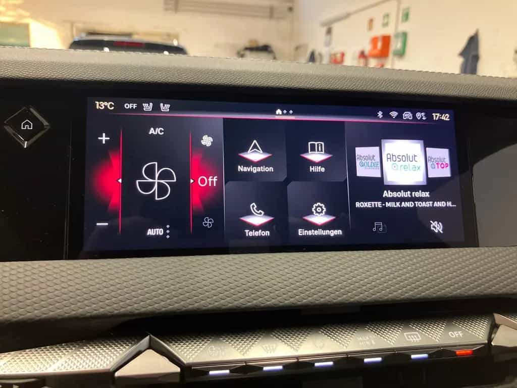 DS Automobiles DS4 PureTech 130 S&S Rivoli SHZ+2xKlima+PDC 10/2023-photo-10