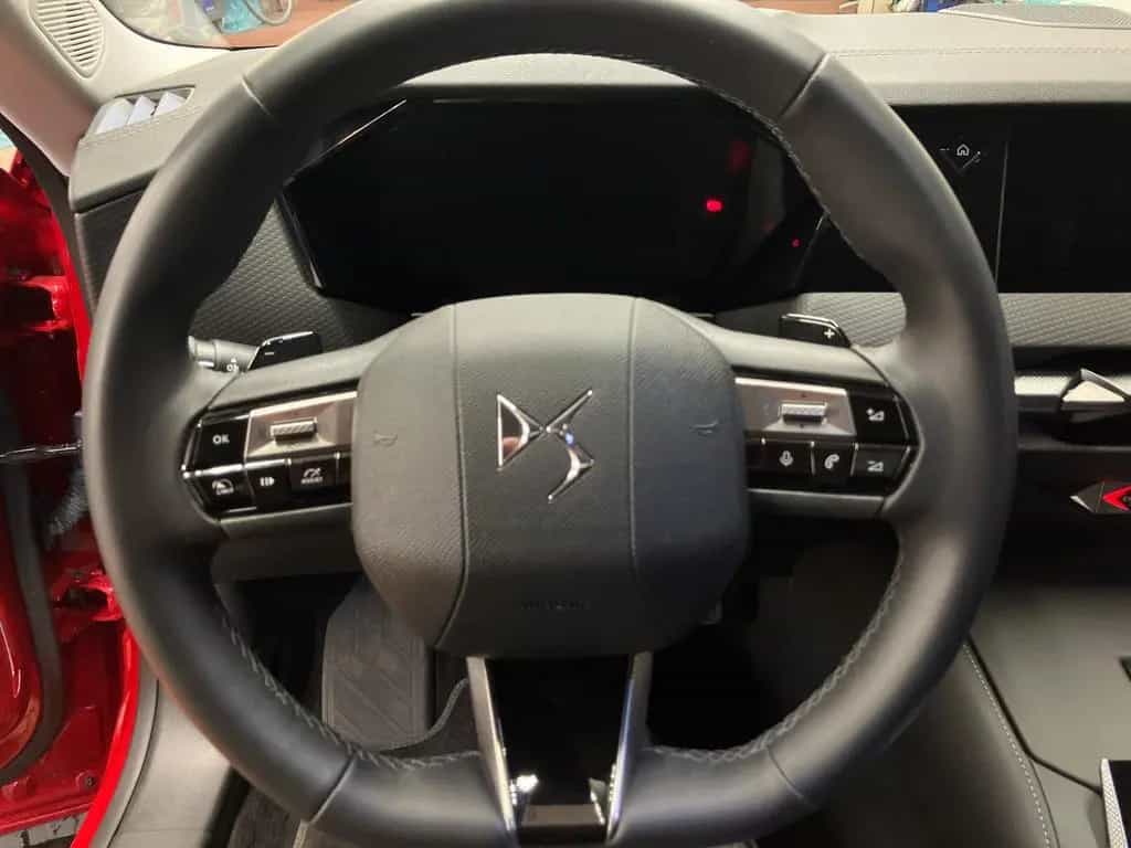 DS Automobiles DS4 PureTech 130 S&S Rivoli SHZ+2xKlima+PDC 10/2023-photo-8