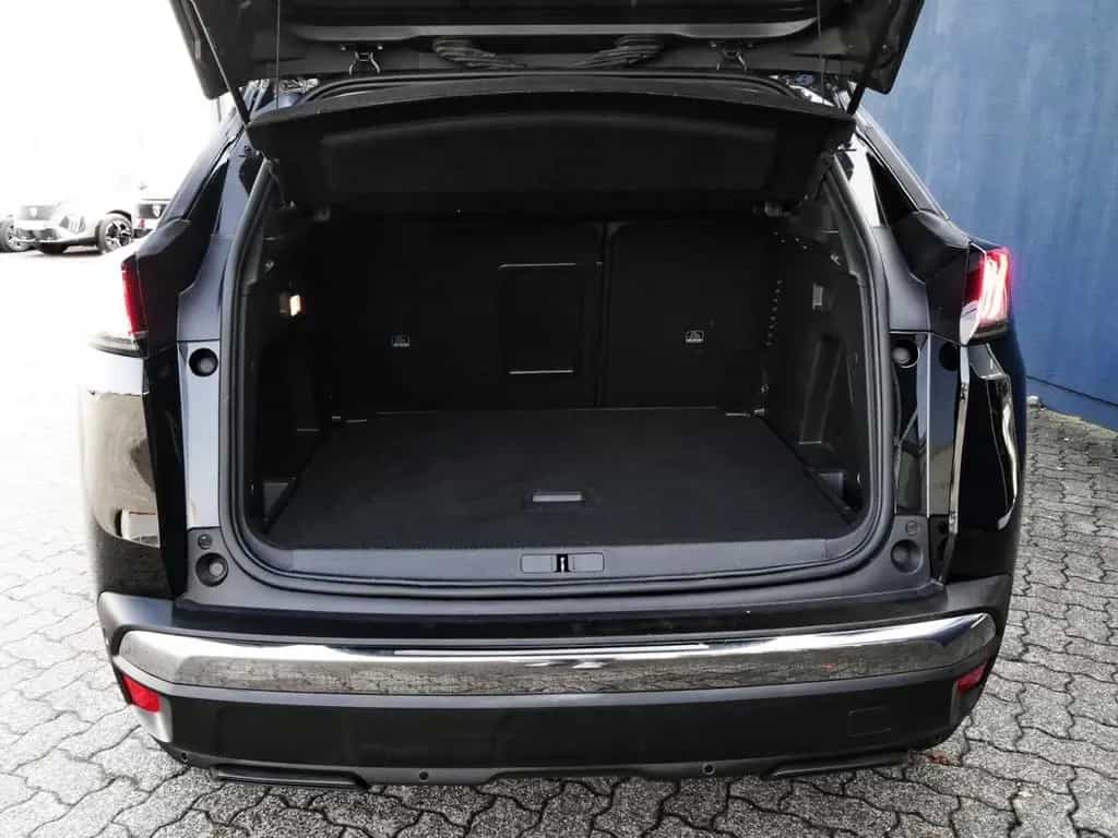 Peugeot 3008 Allure 130 Aut+AHK+Klima+Einparkhilfe+Tempo 02/2022-photo-7