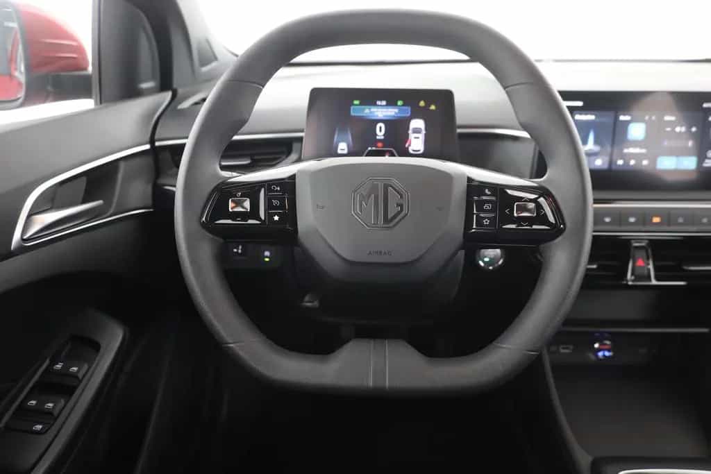 MG MG3 1.5 Comfort LED Navi Kamera 01/2026-photo-13