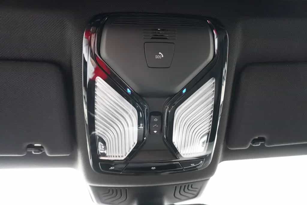 BMW 520 d xDrive Sport Line LED Navi ACC Kamera PDC 01/2019-photo-22