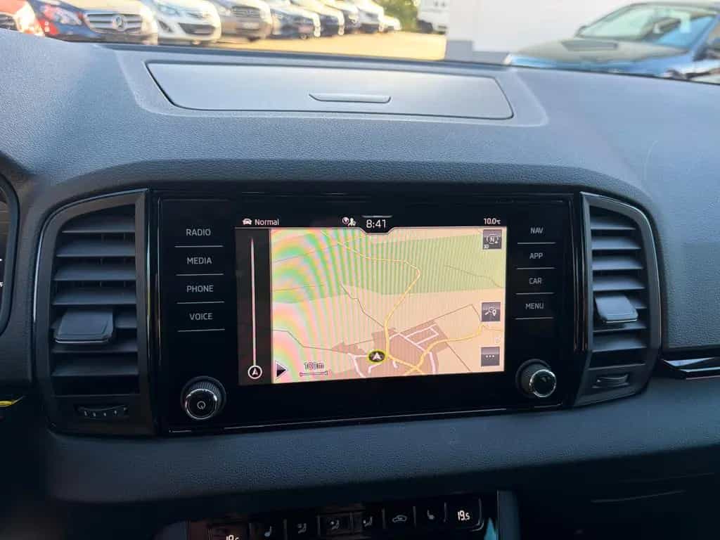 Skoda Karoq Sportline*DSG*AHK*LED* 03/2021-photo-14