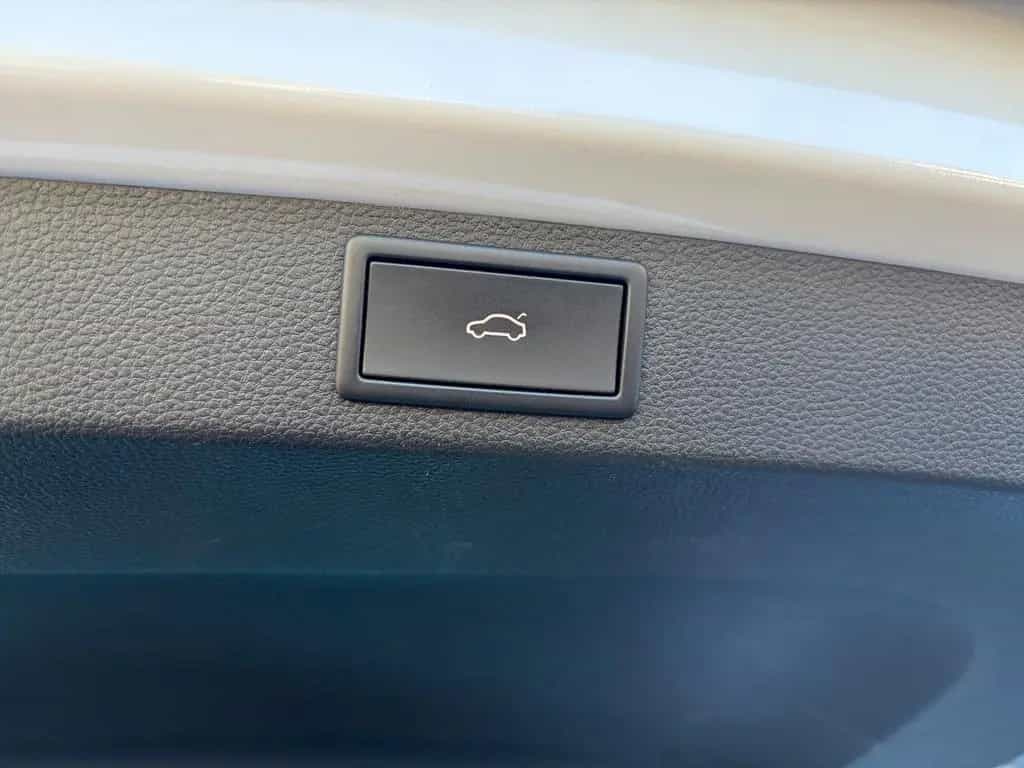 Skoda Karoq Sportline*DSG*AHK*LED* 03/2021-photo-20