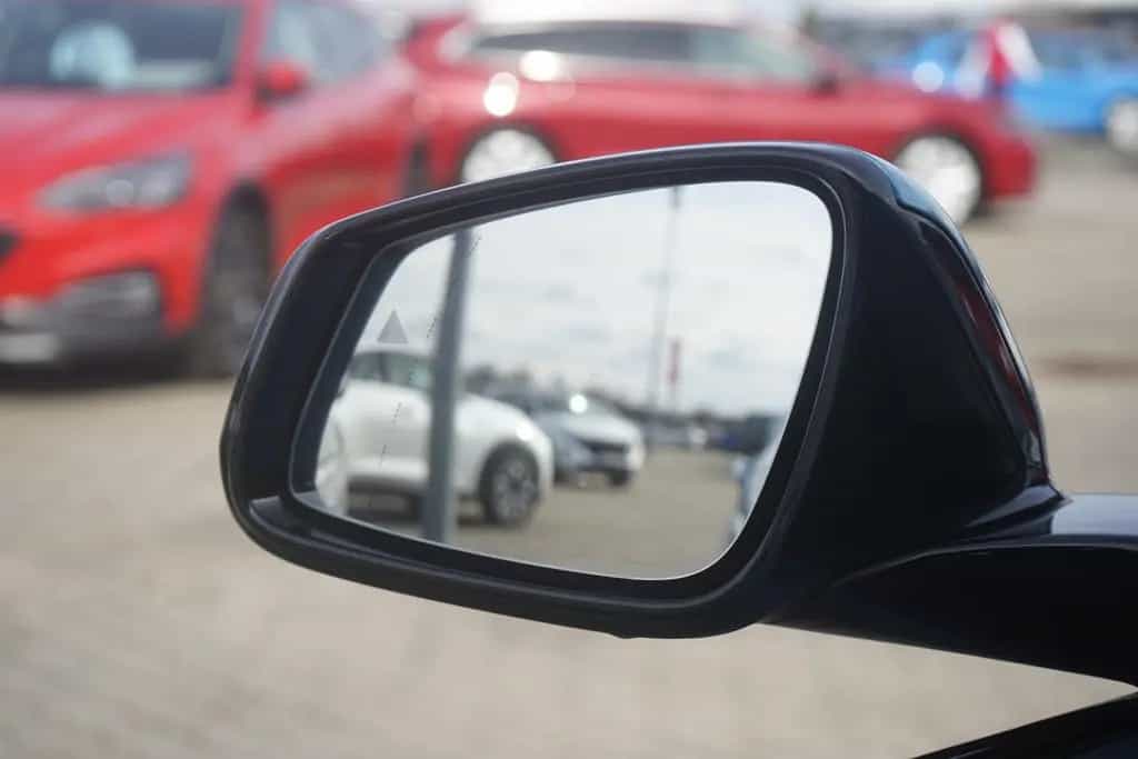 BMW 118 i Advantage LED Navi Sitzheizung Tempomat DAB 08/2022-photo-27