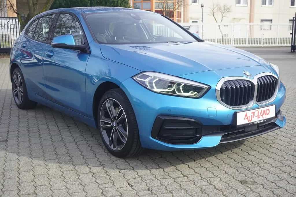 BMW 118 i Advantage LED Navi Sitzheizung Tempomat DAB 08/2022-photo-3