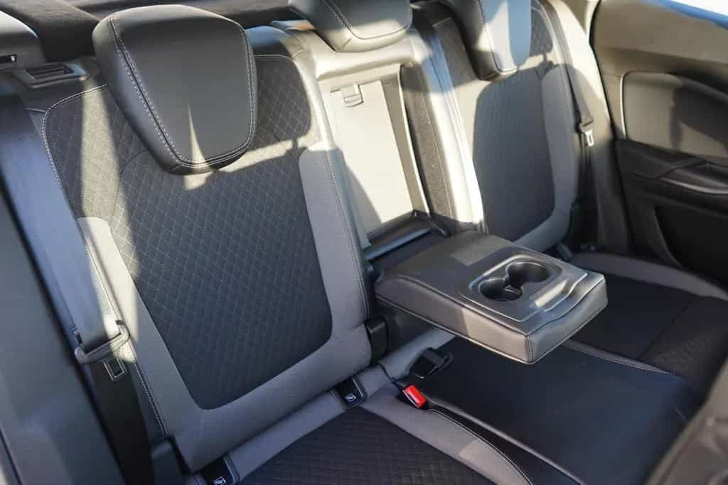 Opel Grandland X 1.2 Turbo Innovation LED Navi Kamera 11/2020-photo-36