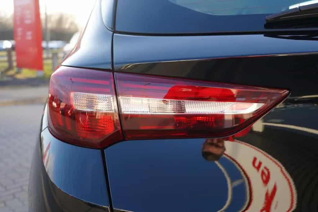 Opel Grandland X 1.2 Turbo Innovation LED Navi Kamera 11/2020-photo-41