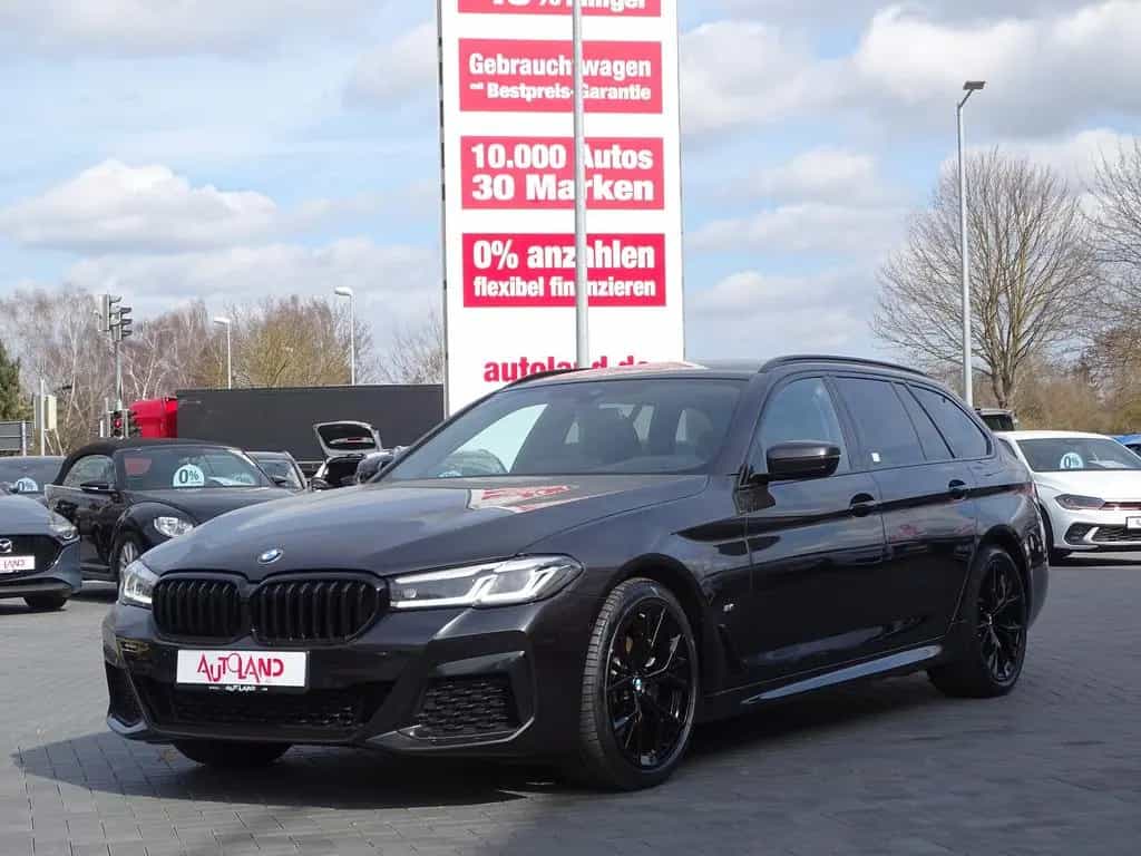 BMW 5 Series 520d Touring Aut. M-Paket LED Navi Kamera Leder 02/2023-photo-1