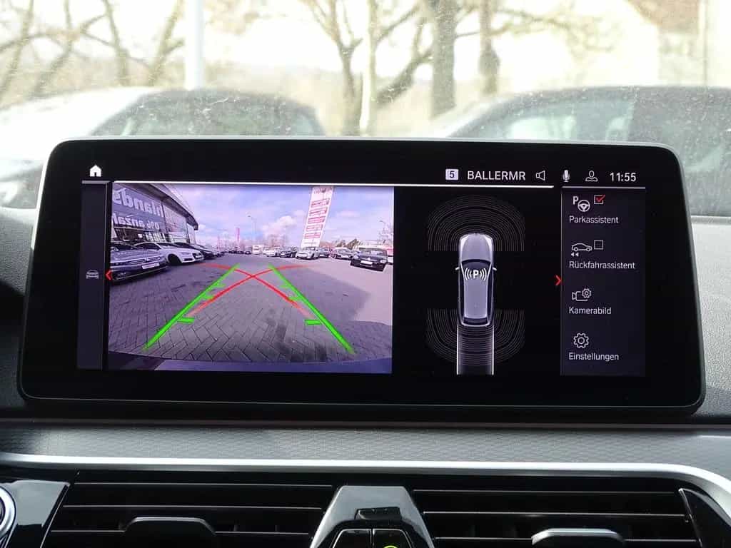 BMW 5 Series 520d Touring Aut. M-Paket LED Navi Kamera Leder 02/2023-photo-12