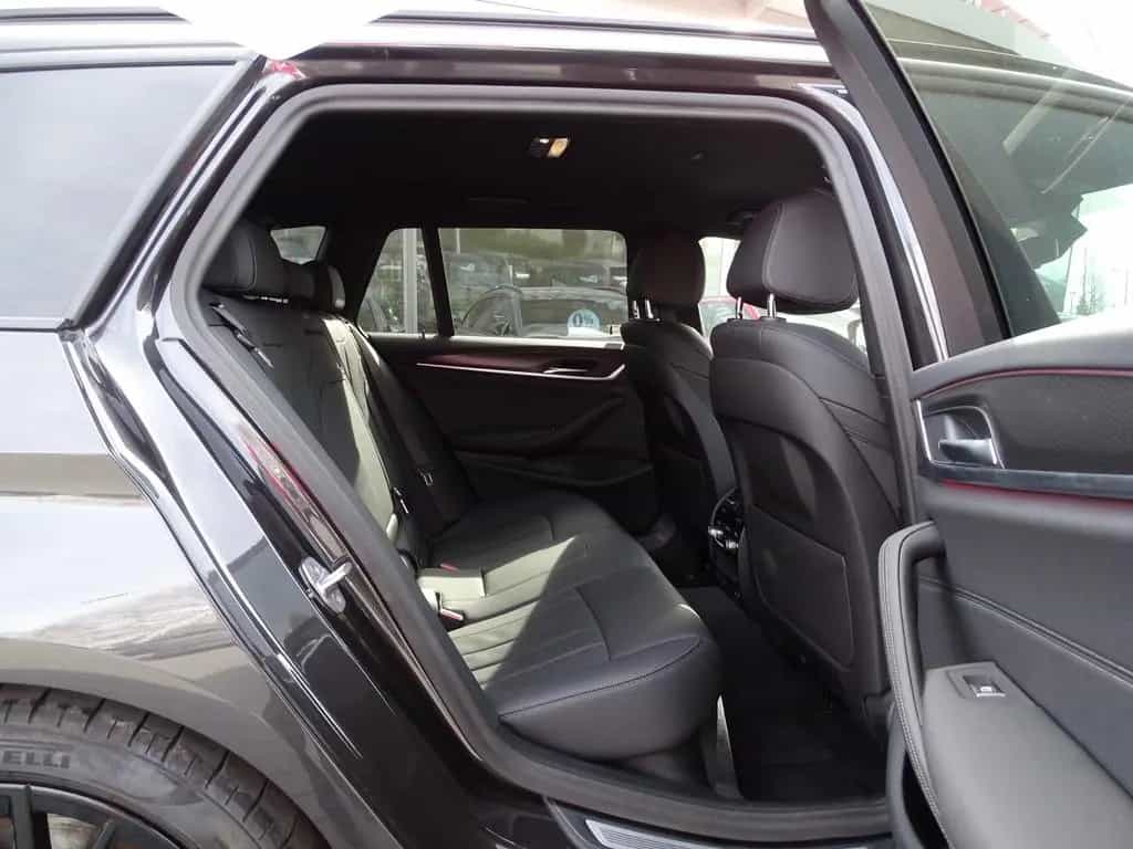 BMW 5 Series 520d Touring Aut. M-Paket LED Navi Kamera Leder 02/2023-photo-30