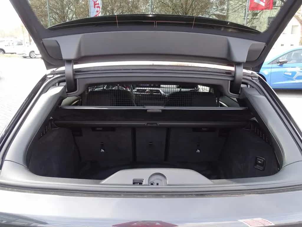 BMW 5 Series 520d Touring Aut. M-Paket LED Navi Kamera Leder 02/2023-photo-32