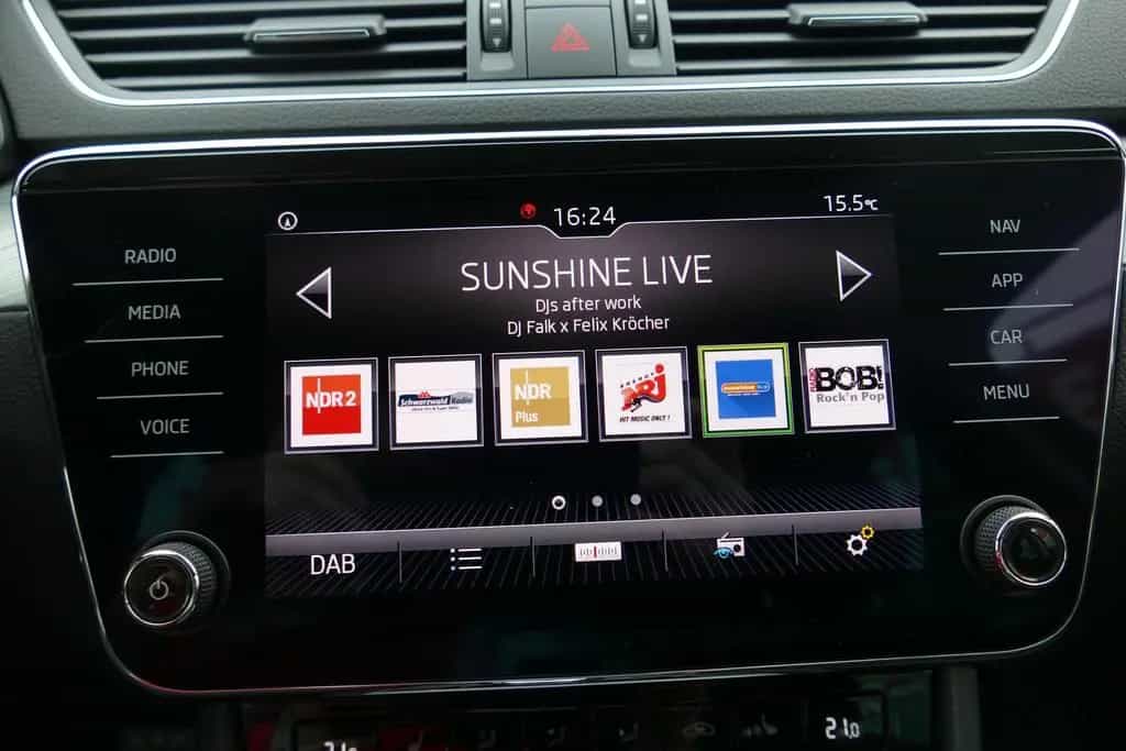 Skoda Superb Combi 1.5 TSI Ambition Navi Tempomat 11/2019-photo-15