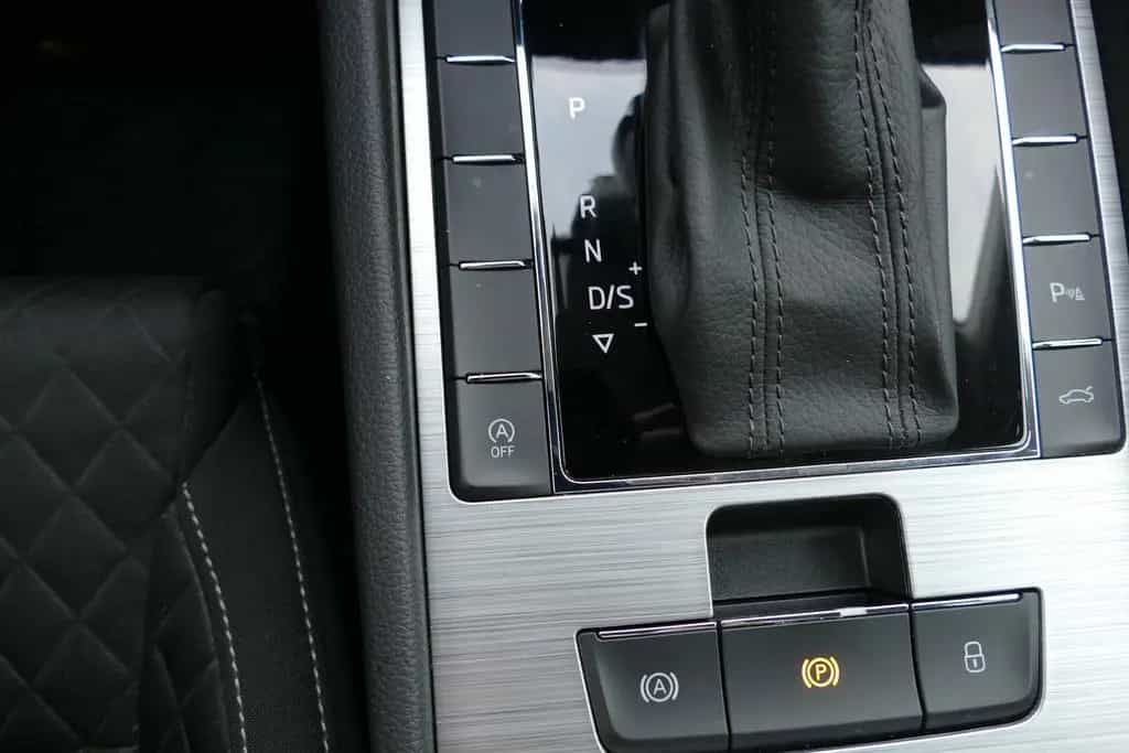 Skoda Superb Combi 1.5 TSI Ambition Navi Tempomat 11/2019-photo-19