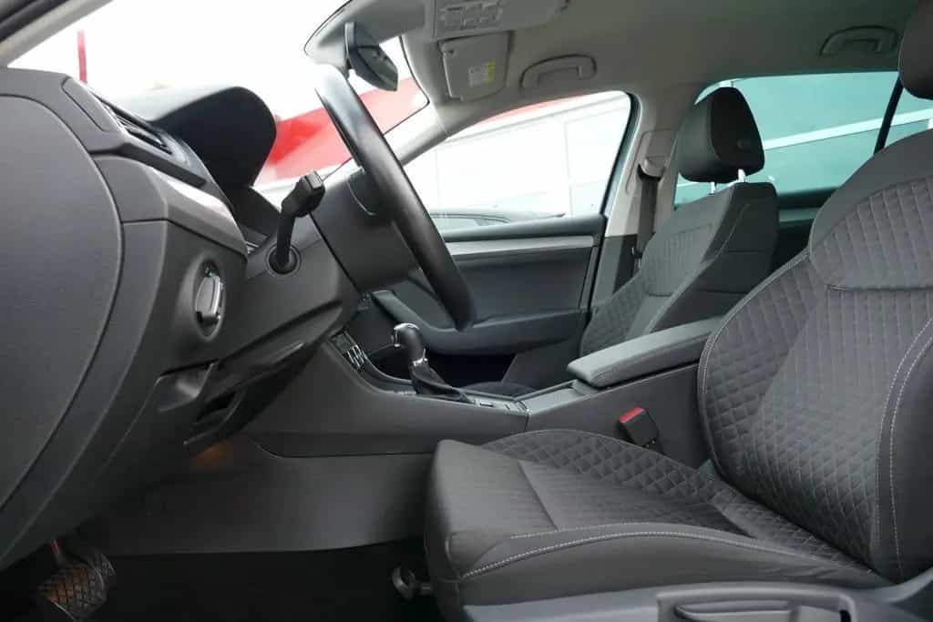 Skoda Superb Combi 1.5 TSI Ambition Navi Tempomat 11/2019-photo-24