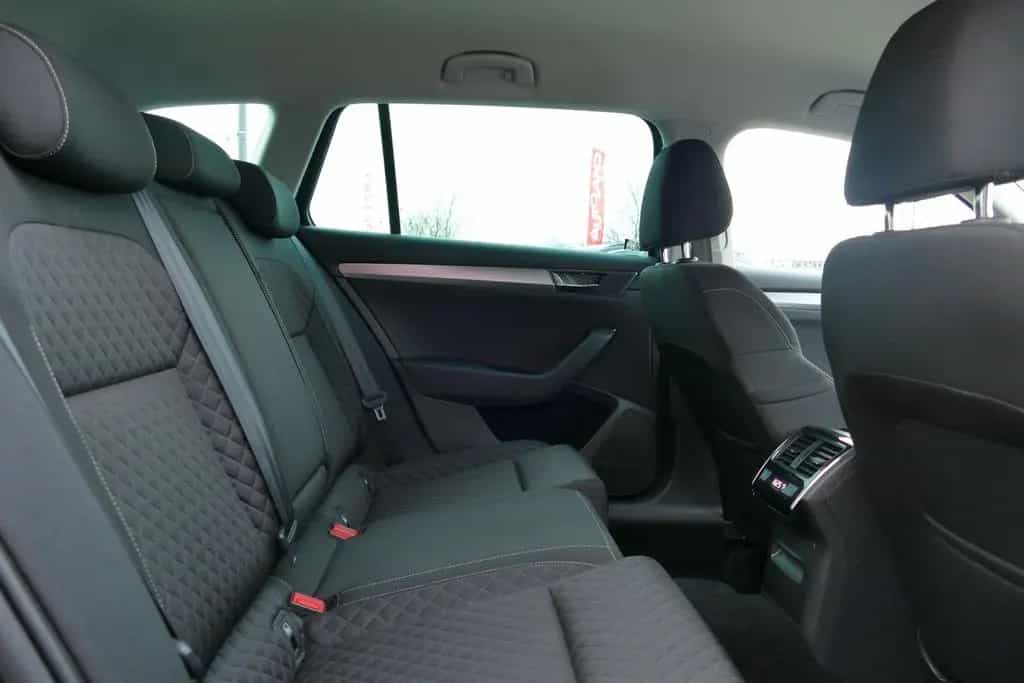 Skoda Superb Combi 1.5 TSI Ambition Navi Tempomat 11/2019-photo-26