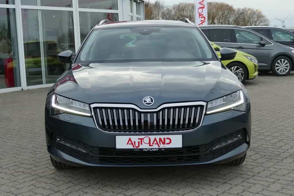 Skoda Superb Combi 1.5 TSI Ambition Navi Tempomat 11/2019-photo-6