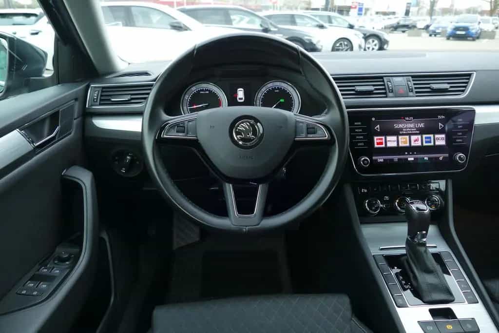 Skoda Superb Combi 1.5 TSI Ambition Navi Tempomat 11/2019-photo-9