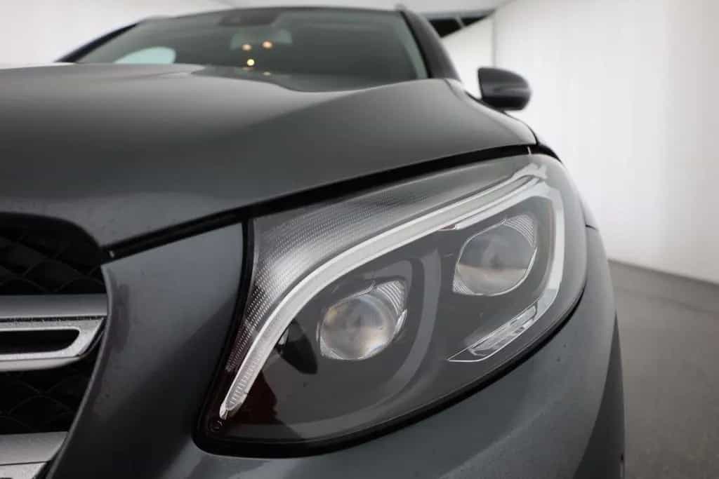 Mercedes-Benz GLC-Class 350d Exclusive 4Matic LED Standheizung AHK 01/2018-photo-31