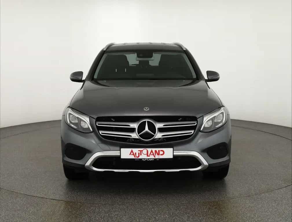 Mercedes-Benz GLC-Class 350d Exclusive 4Matic LED Standheizung AHK 01/2018-photo-7