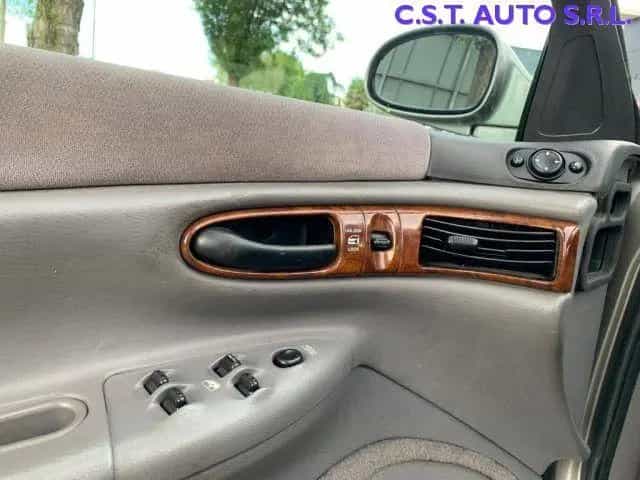 Chrysler Vision Vision 3.5 V6 24V -UNIPRPOPRIETARIO- FU 05/1995-photo-9