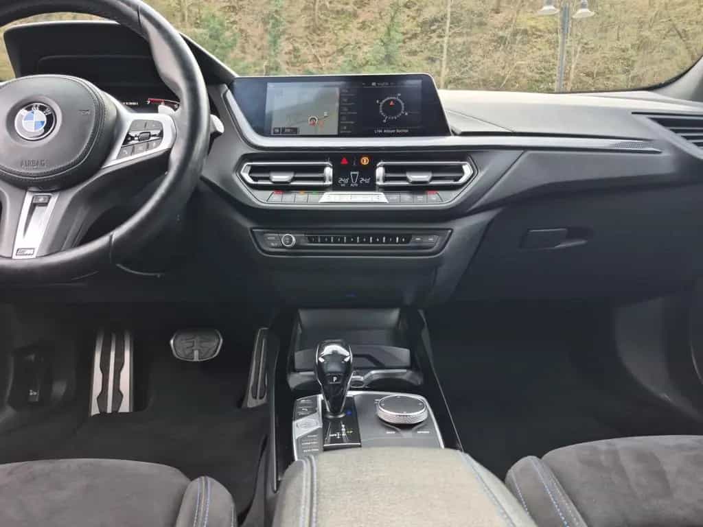 BMW M135 i xDrive HarmanK SportsitzeM Headup LED 07/2021-photo-10