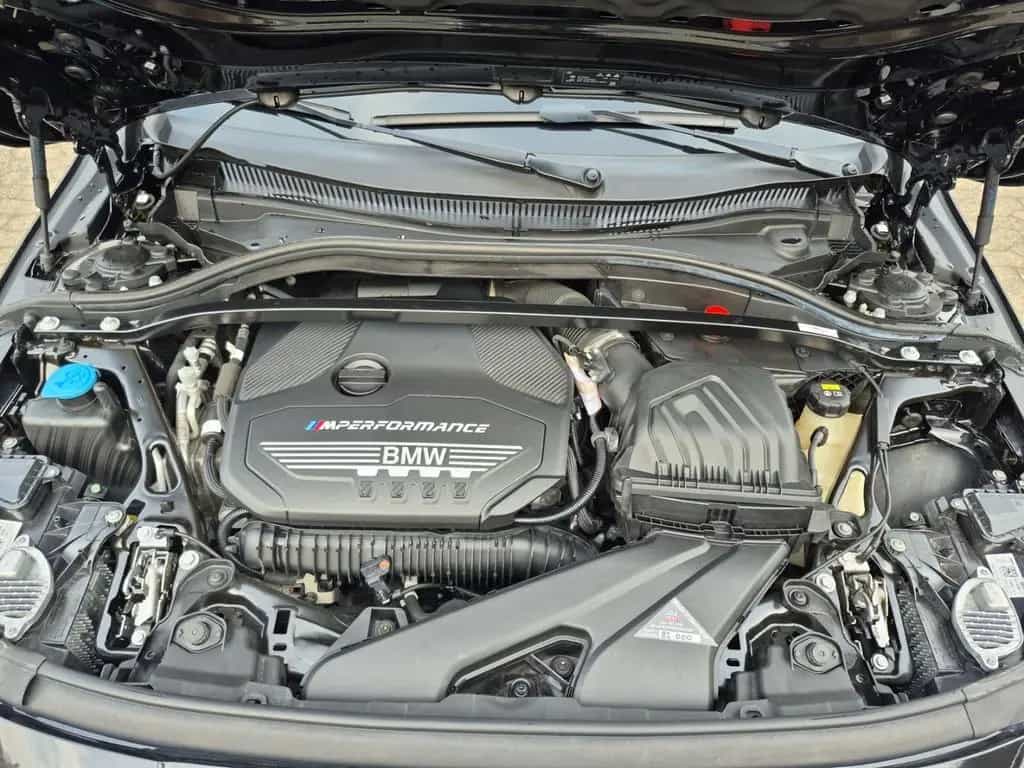 BMW M135 i xDrive HarmanK SportsitzeM Headup LED 07/2021-photo-15