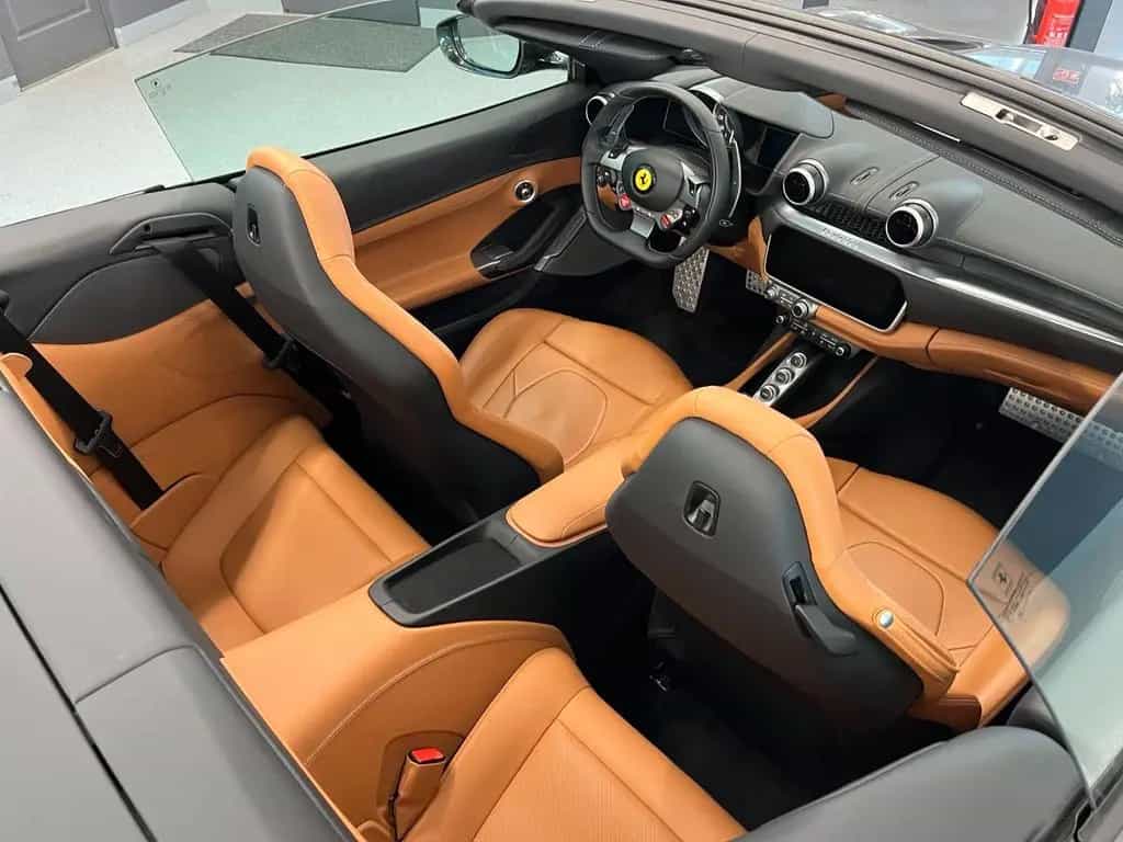 Ferrari Portofino /M /Grigio Silverstone 740 01/2023-photo-11