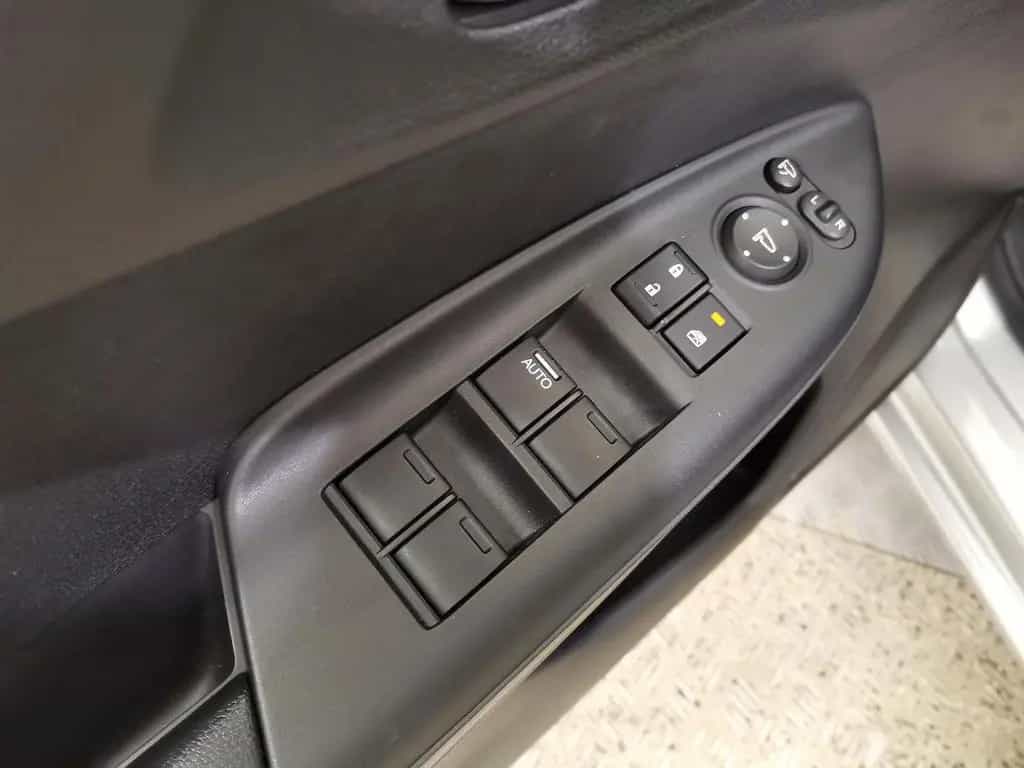 Honda Jazz 1.3 i-VTEC CVT Comfort|Navi|Klima|SHZ 06/2016-photo-10