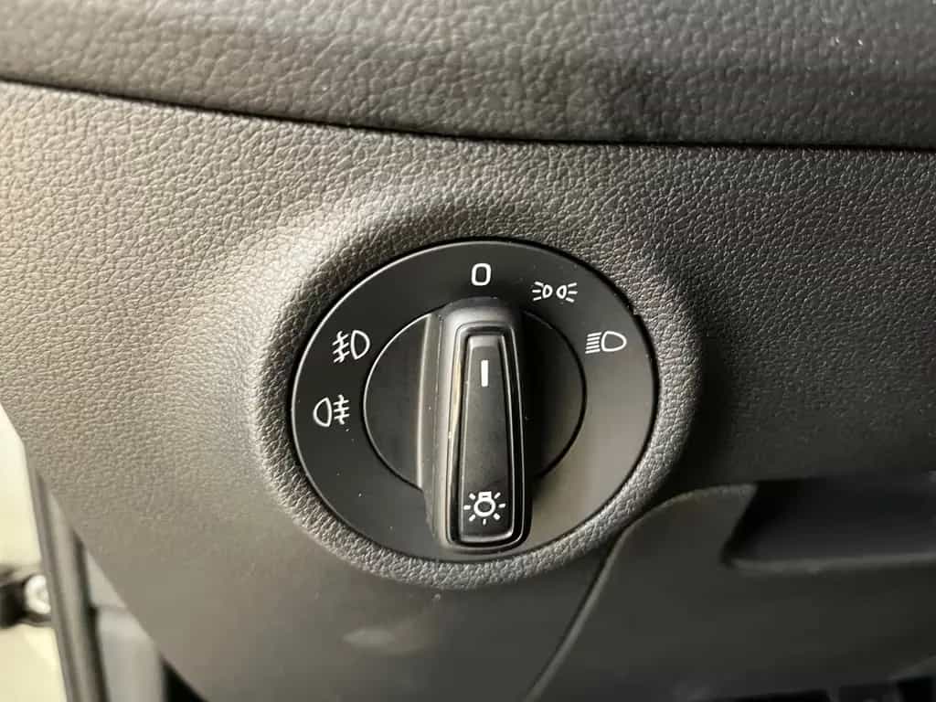 Skoda Kodiaq Active 1.5 TSI Einparkhilfe Sitzheizung 03/2022-photo-18