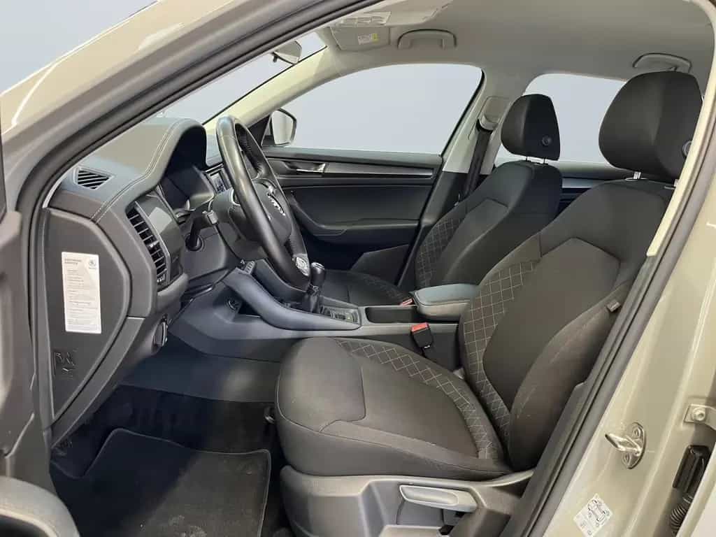 Skoda Kodiaq Active 1.5 TSI Einparkhilfe Sitzheizung 03/2022-photo-6