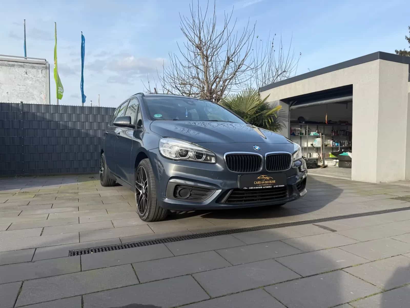 BMW 2 Series Gran Tourer 07/2015-photo-1